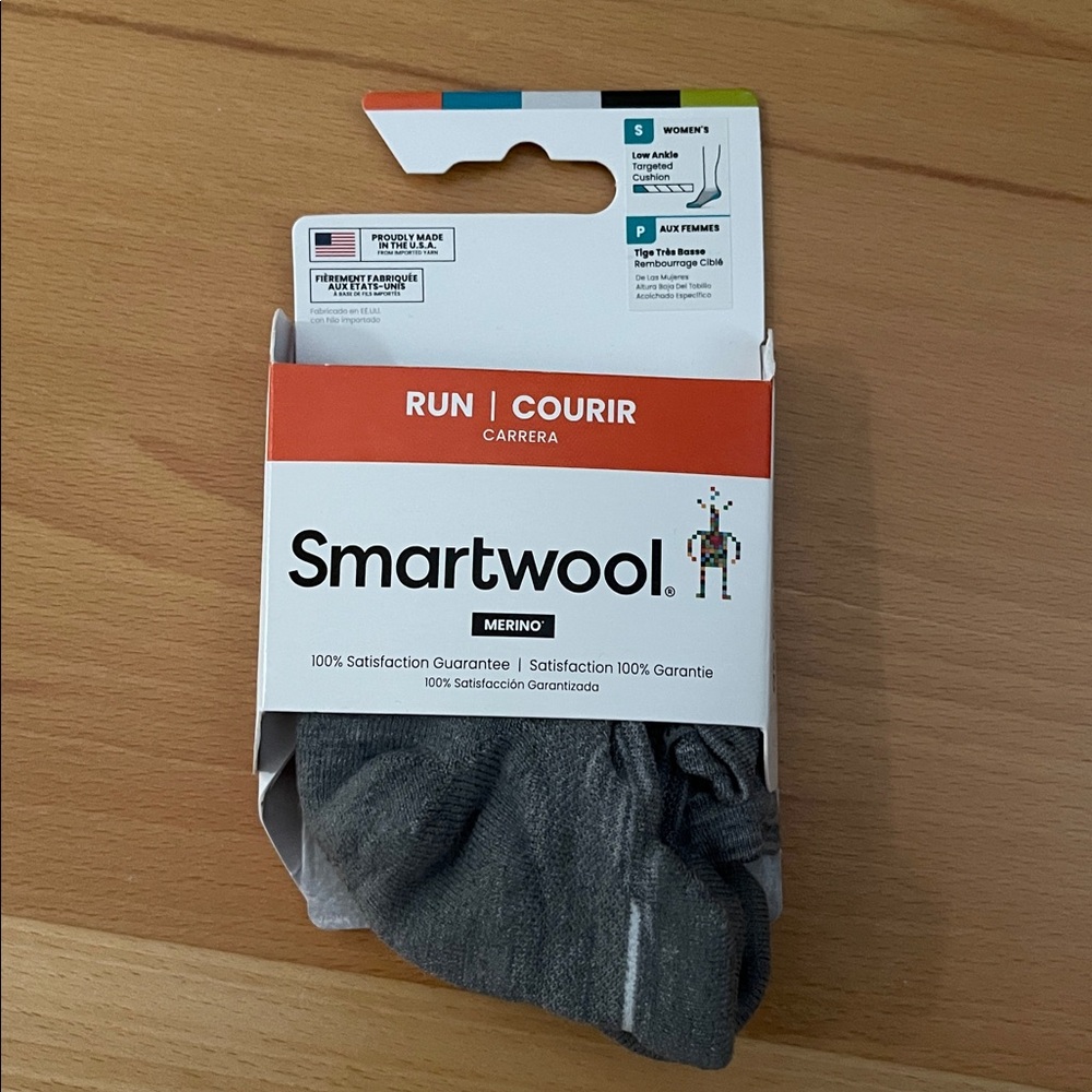Smartwool Women’s Run Low Ankle Light Cushion Merino Wool Socks Sz. S/P